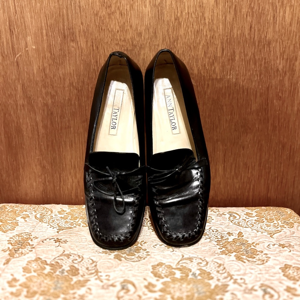 Ann Taylor Loafers